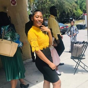 Meet your Posher, Sheena